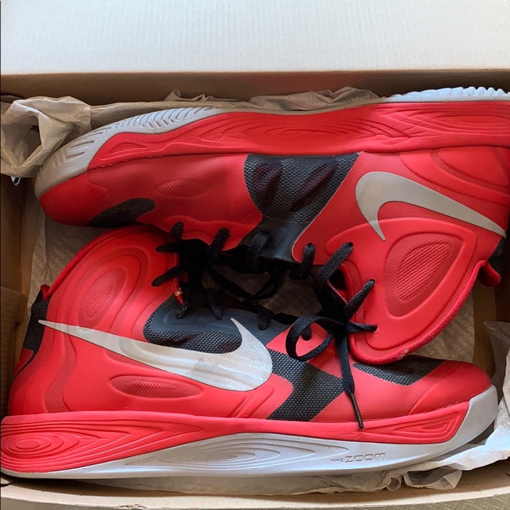 Nike HyperFuse- Basketball Shoes